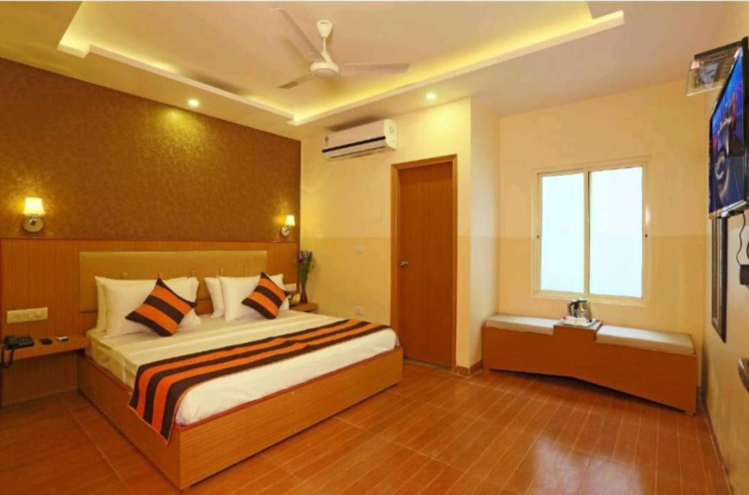 Hotel Airport Inn Yeni Delhi Dış mekan fotoğraf