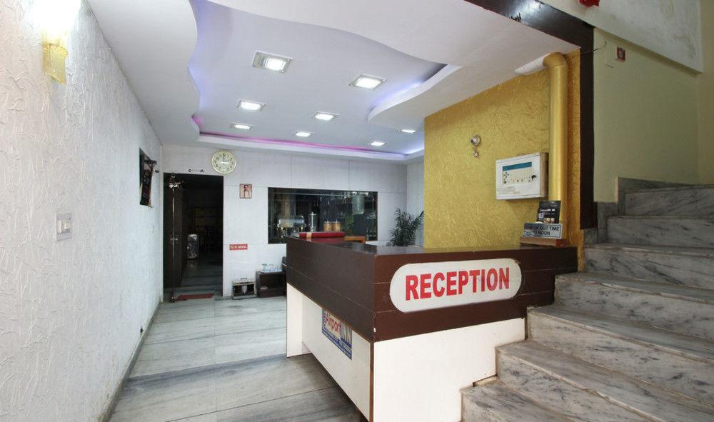 Hotel Airport Inn Yeni Delhi Dış mekan fotoğraf