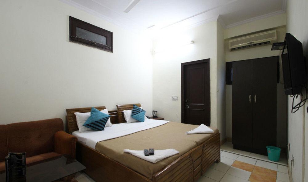 Hotel Airport Inn Yeni Delhi Dış mekan fotoğraf