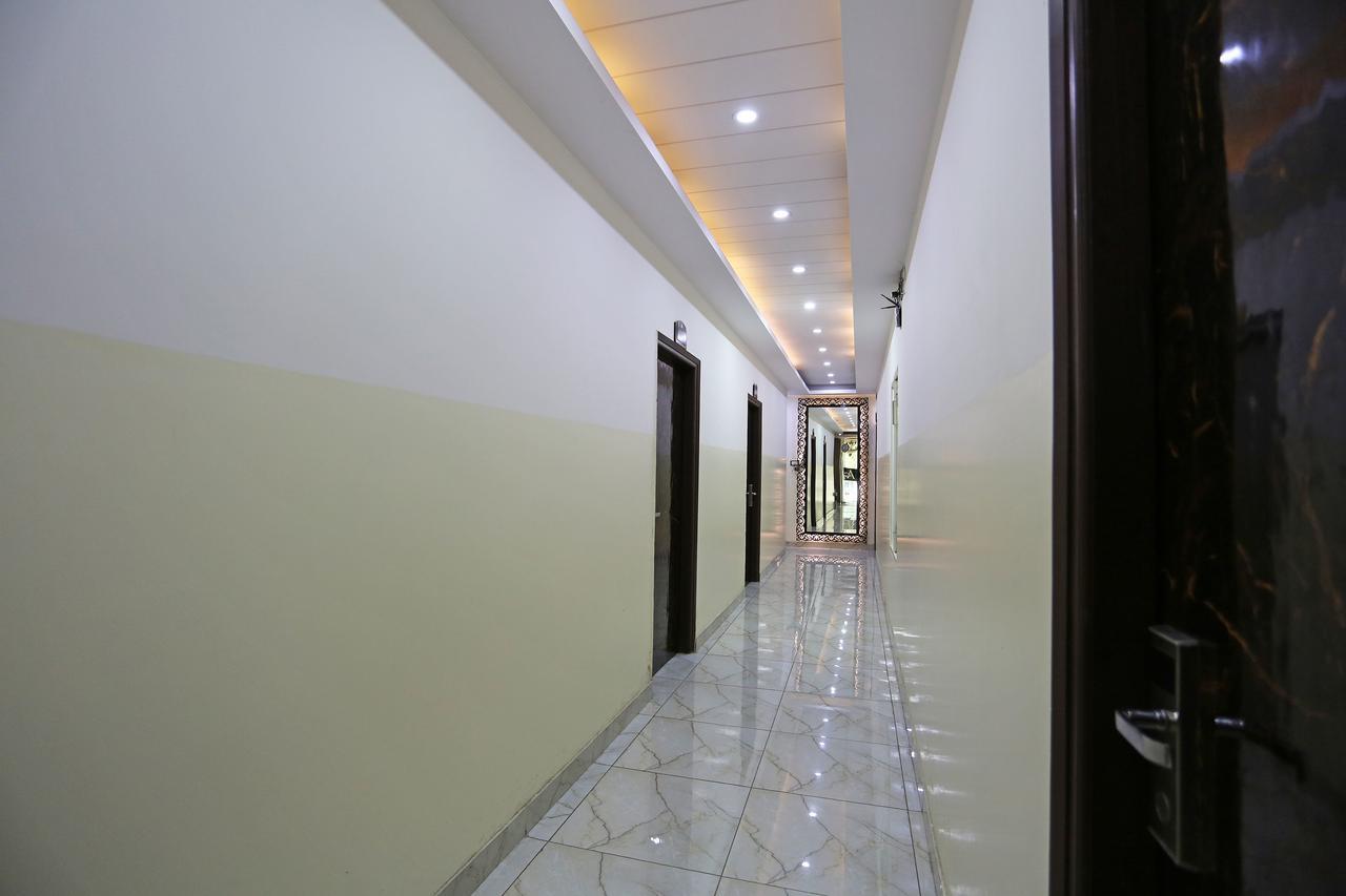 Hotel Airport Inn Yeni Delhi Dış mekan fotoğraf