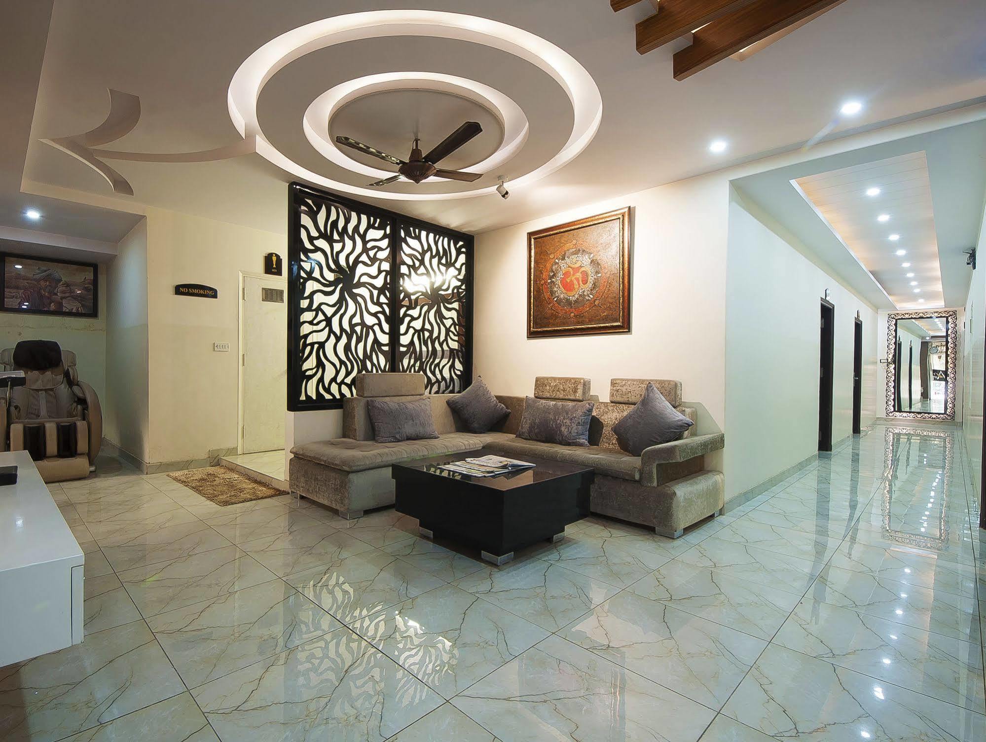 Hotel Airport Inn Yeni Delhi Dış mekan fotoğraf