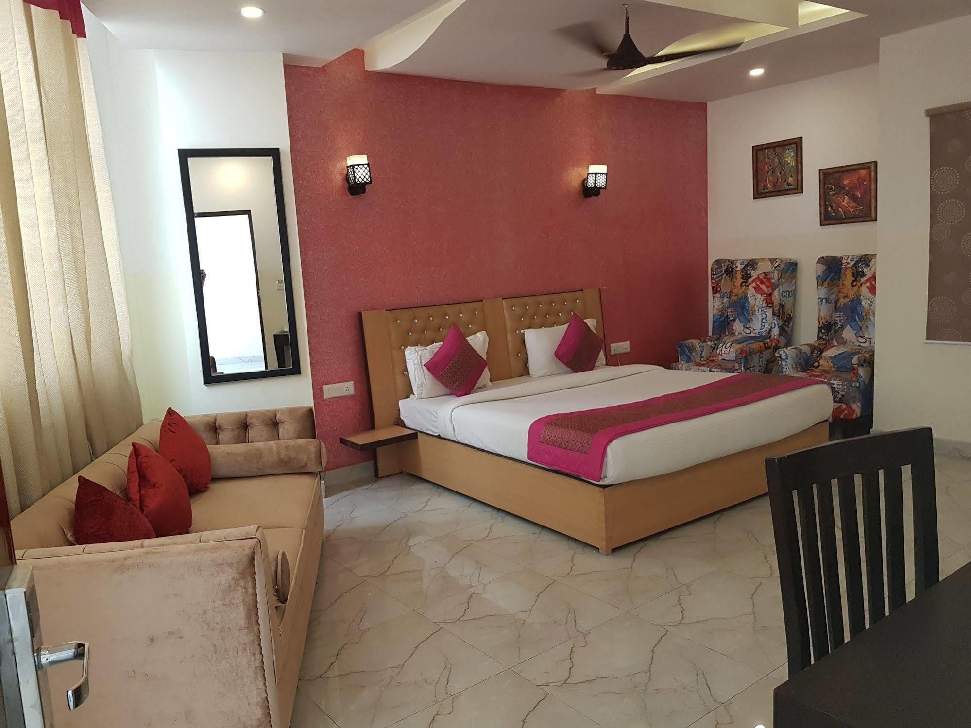 Hotel Airport Inn Yeni Delhi Dış mekan fotoğraf