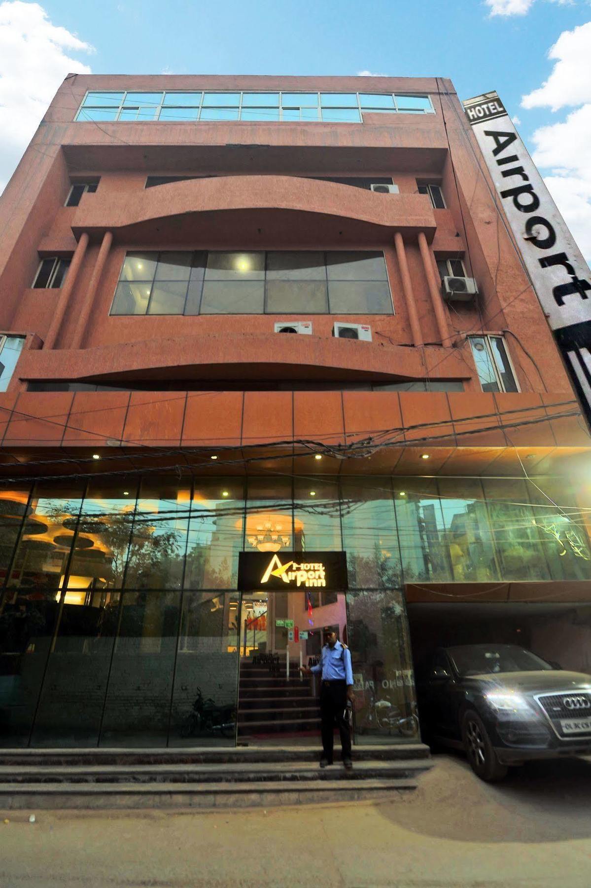 Hotel Airport Inn Yeni Delhi Dış mekan fotoğraf